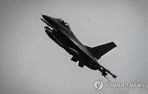 F-16 전투기[AP 연합뉴스 자료사진]